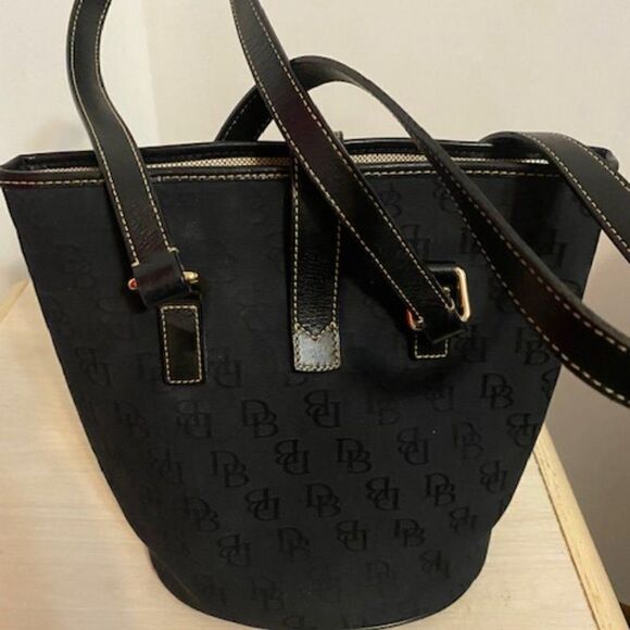 Dooney & Bourke Black Bucket Canvas/Leather Hobo Bag K904909 - Picture 3 of 9